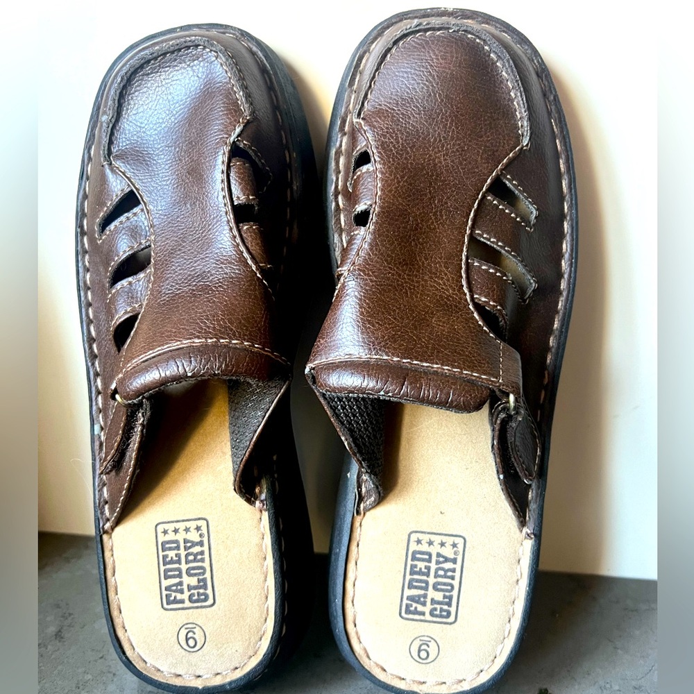 Faded Glory 90s sandals